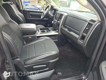 2014 Ram 1500 Sport Crew Cab Medium Bed - miniatura 18