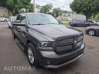 2014 Ram 1500 Sport Crew Cab Medium Bed - miniatura 4