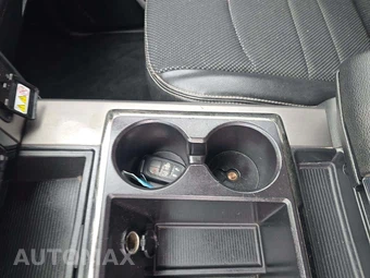 2014 Ram 1500 Sport Crew Cab Medium Bed - miniatura 8