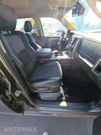 2014 Ram 1500 Sport Crew Cab Short Bed – miniatura 18