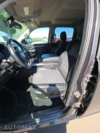 2014 Ram 1500 Sport Crew Cab Short Bed – miniatura 6