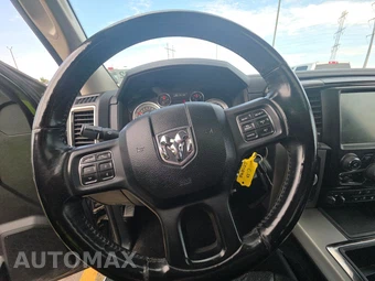 2014 Ram 1500 Sport Crew Cab Short Bed – miniatura 10