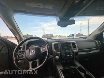 2014 Ram 1500 Sport Crew Cab Short Bed – miniatura 11