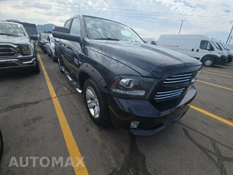 2014 Ram 1500 Sport Crew Cab Short Bed – miniatura 3