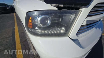 2014 Ram 1500 Sport Crew Cab Short Bed – miniatura 38
