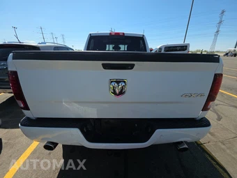 2014 Ram 1500 Sport Crew Cab Short Bed – miniatura 5