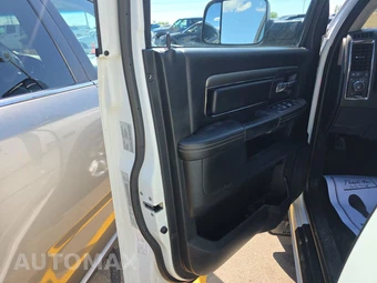 2014 Ram 1500 Sport Crew Cab Short Bed – miniatura 9