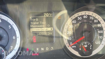 2014 Ram 1500 ST Crew Cab Medium Bed – miniatura 24