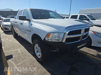 2014 Ram 1500 ST Crew Cab Medium Bed – miniatura 3