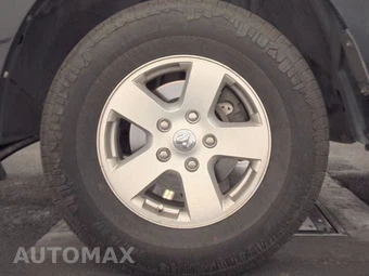 2014 Ram 1500 ST Extended Cab Medium Bed – miniatura 9