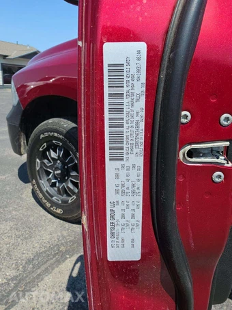 2014 Ram 1500 Tradesman Crew Cab Medium Bed - miniatura 5