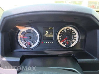 2014 Ram 1500 Tradesman Crew Cab Medium Bed - miniatura 9