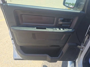 2014 Ram 1500 Tradesman Extended Cab Medium Bed - miniatura 9