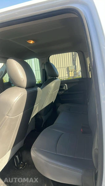 2014 Ram 1500 Tradesman Extended Cab Medium Bed - miniatura 4