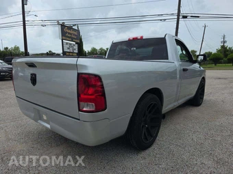2014 Ram 1500 Tradesman Regular Cab Medium Bed - miniatura 3