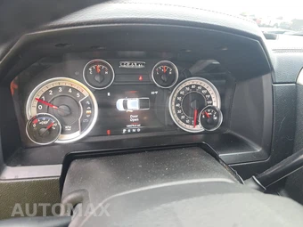 2014 Ram 2500 Laramie Crew Cab Medium Bed – miniatura 12