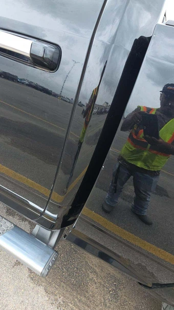 2014 Ram 2500 Laramie Crew Cab Medium Bed – miniatura 25