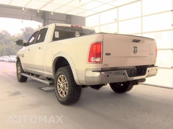 2014 Ram 2500 Laramie Crew Cab Medium Bed - miniatura 6