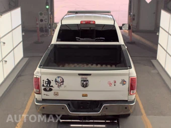 2014 Ram 2500 Laramie Crew Cab Medium Bed - miniatura 5