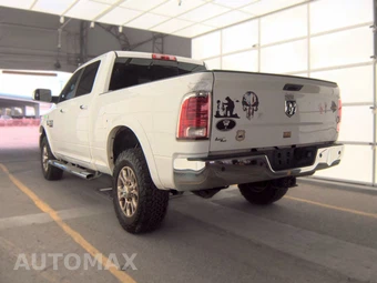 2014 Ram 2500 Laramie Crew Cab Medium Bed - miniatura 6