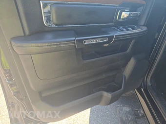 2014 Ram 2500 Laramie Extended Crew Cab Medium Bed - miniatura 9