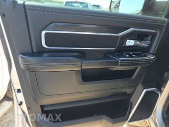 2014 Ram 2500 Laramie Limited Crew Cab Medium Bed - miniatura 9