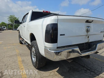 2014 Ram 2500 SLT Crew Cab Medium Bed – miniatura 6