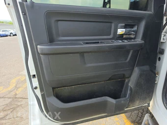 2014 Ram 2500 SLT Crew Cab Medium Bed – miniatura 9