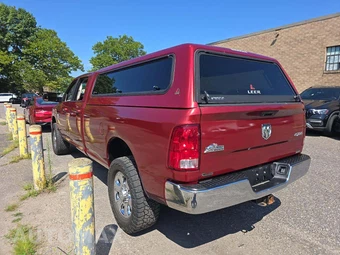 2014 Ram 3500 Big Horn Crew Cab Long Bed - miniatura 2
