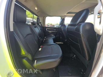 2014 Ram 3500 Laramie Crew Cab Medium Bed - miniatura 16