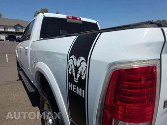 2014 Ram 3500 Laramie Crew Cab Medium Bed - miniatura 23