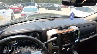 2014 Ram 3500 Laramie Crew Cab Medium Bed - miniatura 24