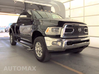 2014 Ram 3500 Laramie Crew Cab Medium Bed - miniatura 3