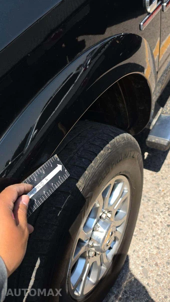2014 Ram 3500 Laramie Crew Cab Medium Bed - miniatura 47