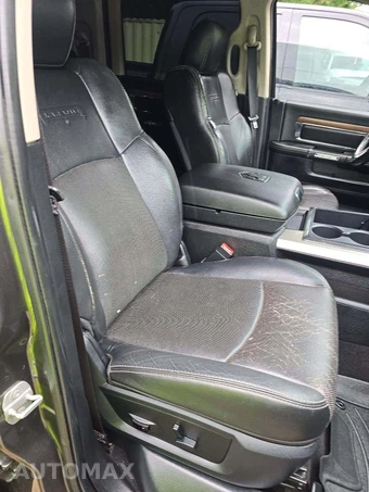 2014 Ram 3500 Laramie Extended Crew Cab Medium Bed DRW - miniatura 17
