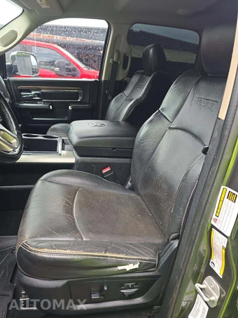 2014 Ram 3500 Laramie Extended Crew Cab Medium Bed DRW - miniatura 6