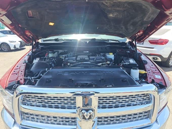 2014 Ram 3500 Laramie Extended Crew Cab Medium Bed DRW - miniatura 16