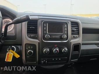 2014 Ram 3500 Tradesman Crew Cab Long Bed DRW - miniatura 11