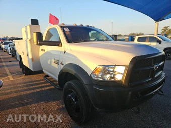 2014 Ram 4500 Cab Chassis Tradesman Regular Cab DRW - miniatura 3
