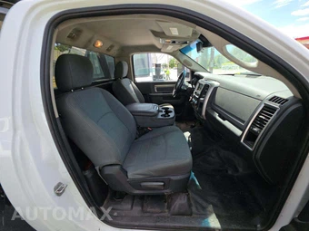 2014 Ram 5500 Cab Chassis SLT Regular Cab DRW - miniatura 15