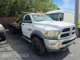 2014 Ram 5500 Cab Chassis SLT Regular Cab DRW - miniatura 4