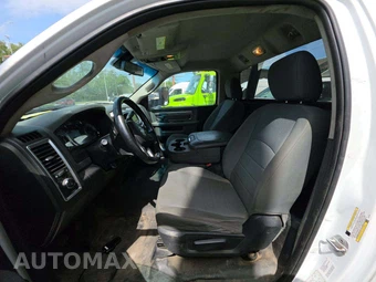 2014 Ram 5500 Cab Chassis SLT Regular Cab DRW - miniatura 6