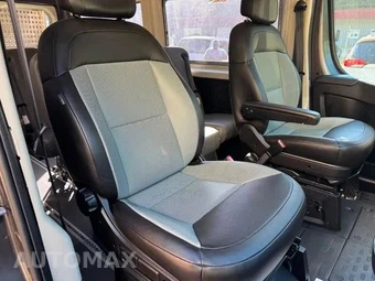 2014 Ram ProMaster 1500 Cargo Van Low Roof 136.0" WB - miniatura 17