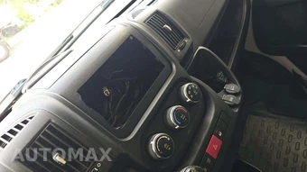2014 Ram ProMaster 3500 Cargo Van High Roof 159.0" WB - miniatura 18