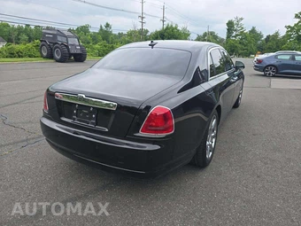 2014 Rolls-Royce Ghost – miniatura 3