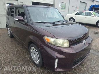 2014 Scion xB – miniatura 4