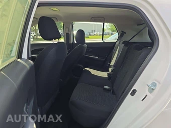 2014 Scion xD - miniatura 13