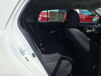 2014 Scion xD - miniatura 16