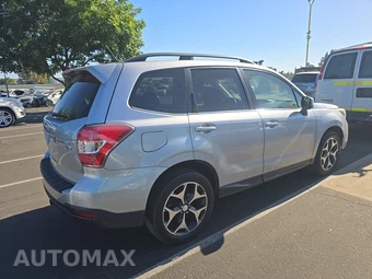 2014 Subaru Forester 2.0XT Touring – miniatura 4