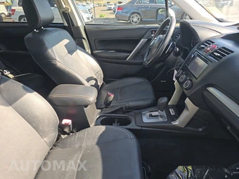 2014 Subaru Forester 2.0XT Touring – miniatura 8